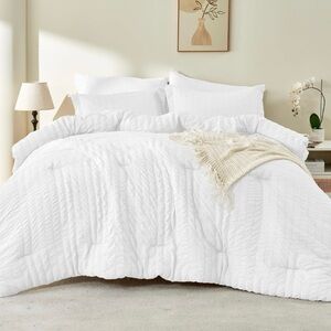 White Seersucker Bedding Sets with Pillow Sham,Sheet Fitted Sheet and Pillowcase